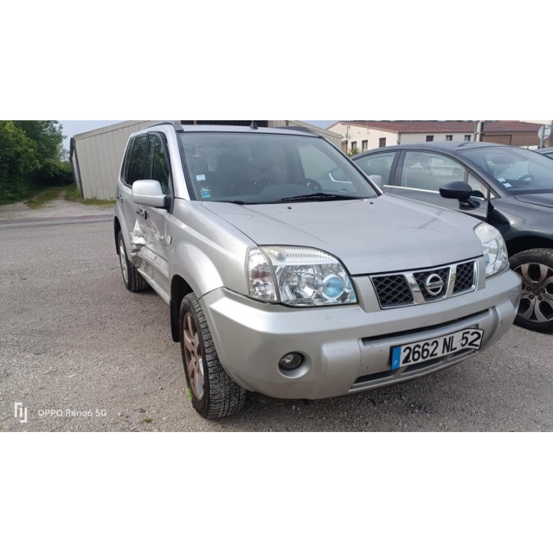 Baie de pare brise NISSAN X-TRAIL 1 PHASE 1 d’occasion
