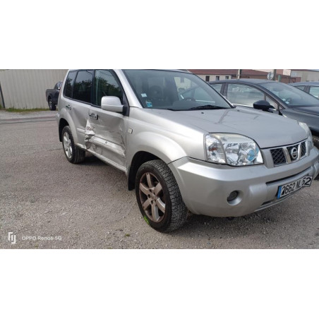Baie de pare brise NISSAN X-TRAIL 1 PHASE 1 d’occasion