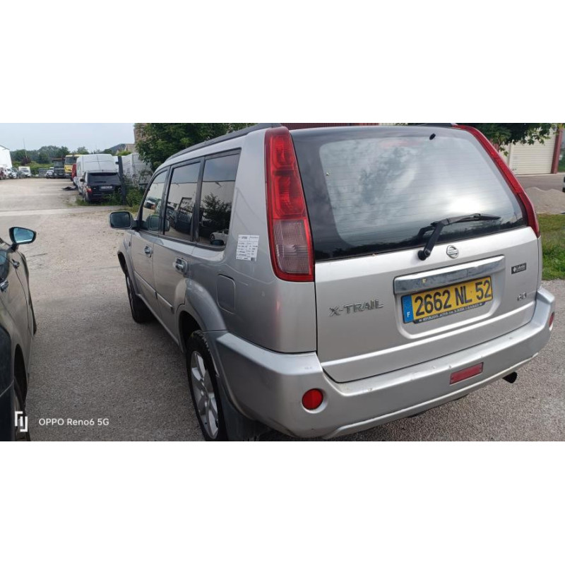 Baie de pare brise NISSAN X-TRAIL 1 PHASE 1 d’occasion