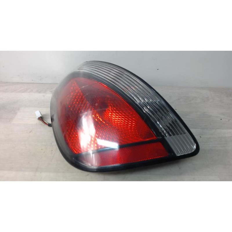 Feu arriere principal gauche (feux) KIA RIO 2 PHASE 1 d’occasion