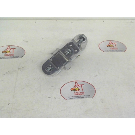 Platine feu arriere droit VOLVO V40 I d’occasion