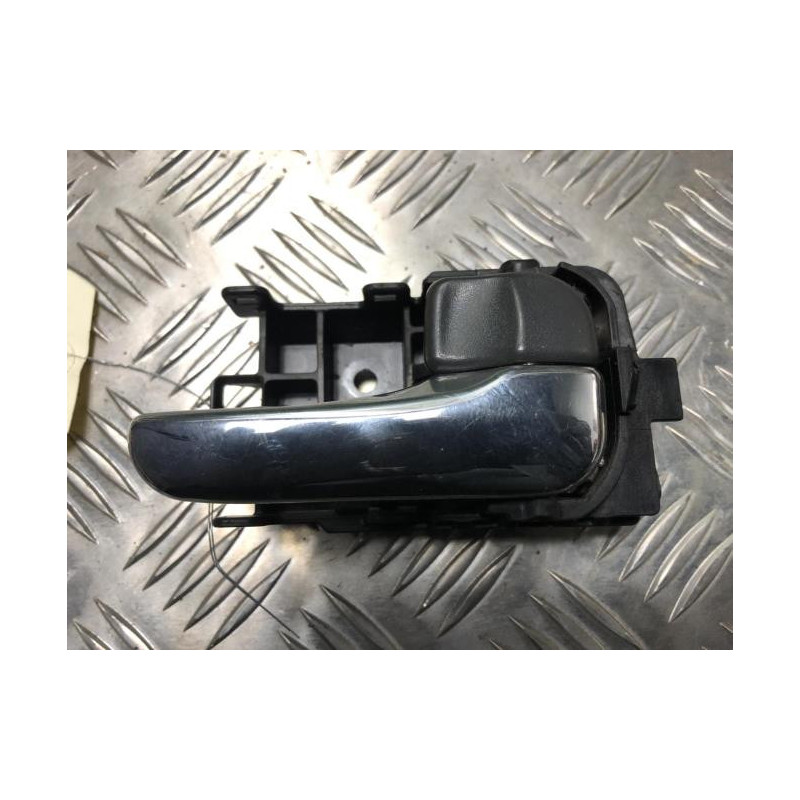 Poignee interieur avant droit NISSAN X-TRAIL 1 PHASE 1 d’occasion