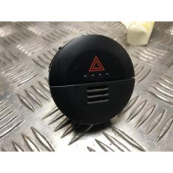 Bouton de warning NISSAN X-TRAIL 1 PHASE 1 d’occasion