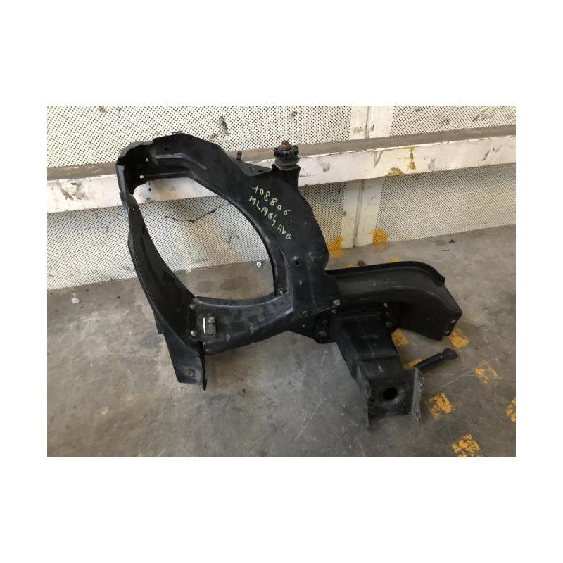Support de phare gauche (tôle) MERCEDES CLASSE M 164 PHASE 1 d’occasion