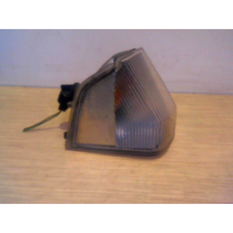 Optique avant secondaire droit (feux)(clignotant) CITROEN BX d’occasion