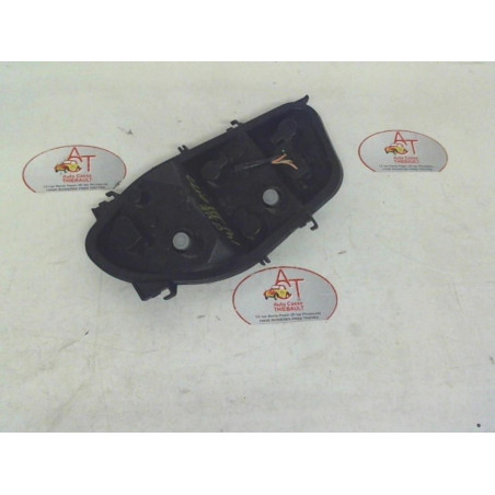 Platine feu arriere droit RENAULT CLIO III PHASE 1 d’occasion