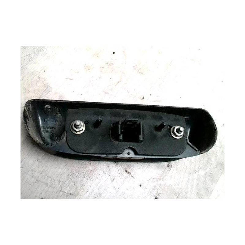 Eclairage de plaque RENAULT TRAFIC 2 PHASE 1 d’occasion