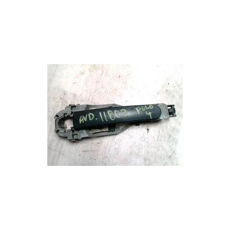 Poignee porte avant droit VOLKSWAGEN POLO 4 PHASE 1 d’occasion