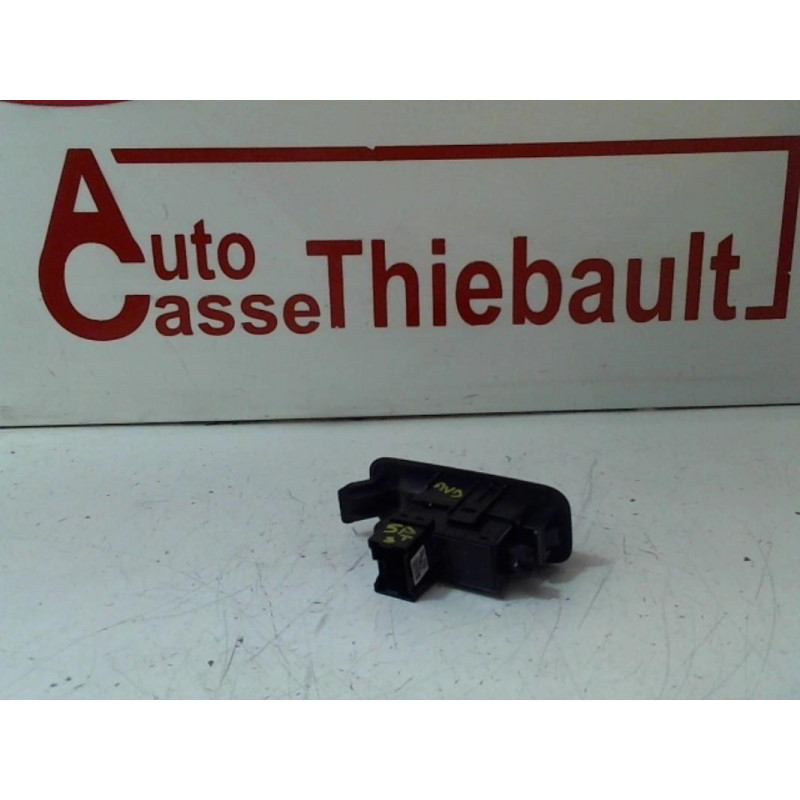 Interrupteur de leve vitre arriere droit NISSAN PRIMERA III d’occasion
