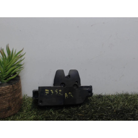 Serrure de hayon CITROEN C3 1 PHASE 1 d’occasion