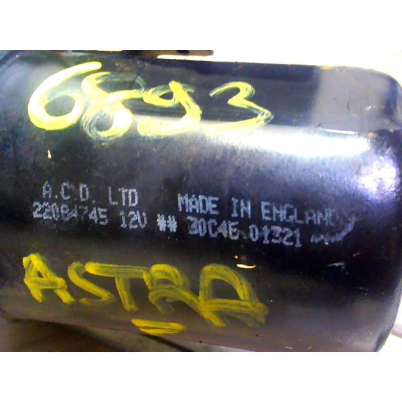 Moteur essuie glace avant RENAULT CLIO 1 PHASE 3 d’occasion