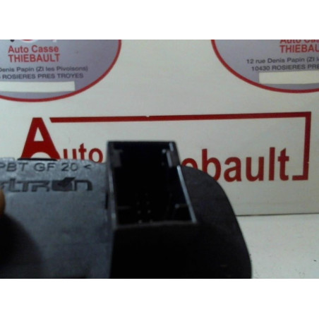 Bouton de warning PEUGEOT BIPPER FOURGON d’occasion