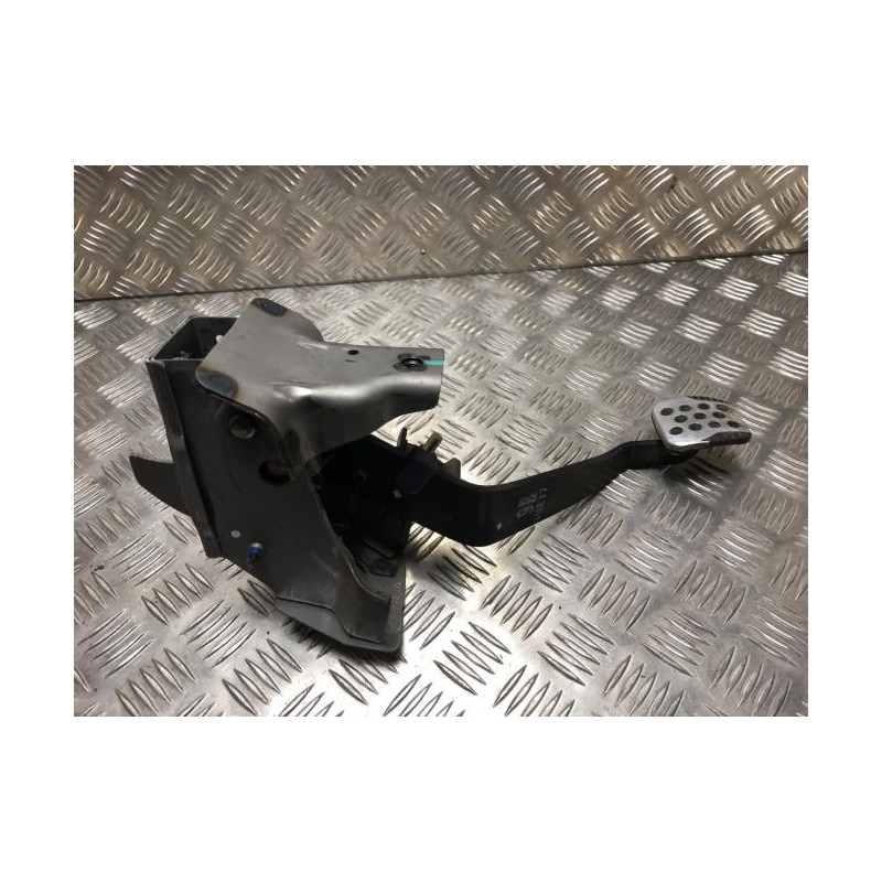 Pedalier d'embrayage NISSAN X-TRAIL 1 PHASE 1 d’occasion