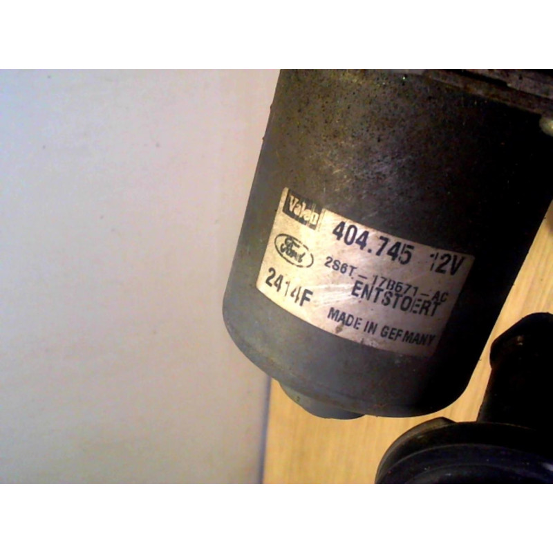 Moteur essuie glace avant FORD FIESTA 5 PHASE 1 d’occasion
