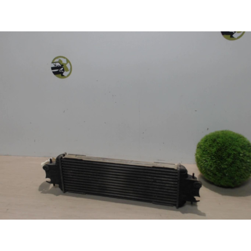 Echangeur air (Intercooler) OPEL VIVARO 1 PHASE 1 d’occasion