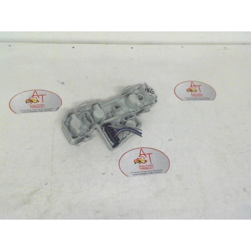 Platine feu arriere droit OPEL CORSA (B) PHASE 1 d’occasion