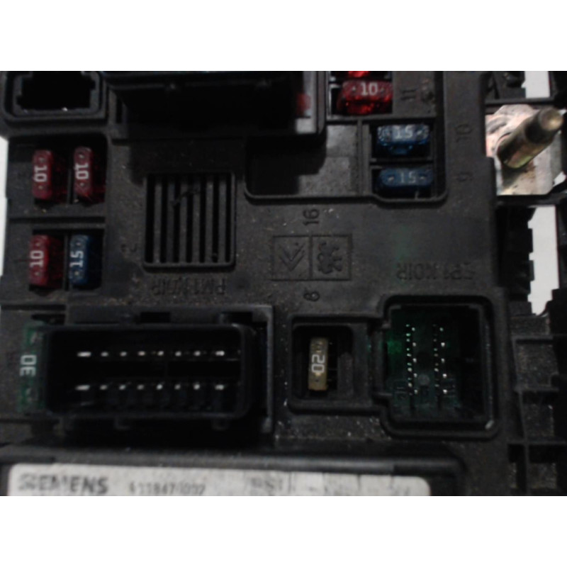 Boitier servitude moteur (BSM) PEUGEOT 206 PHASE 1 d’occasion