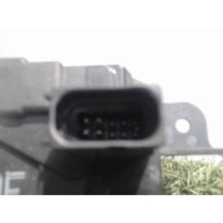 Serrure avant droit OPEL ZAFIRA B PHASE 1 d’occasion