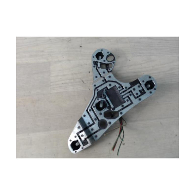 Platine feu arriere droit TOYOTA AVENSIS 2 PHASE 2 d’occasion