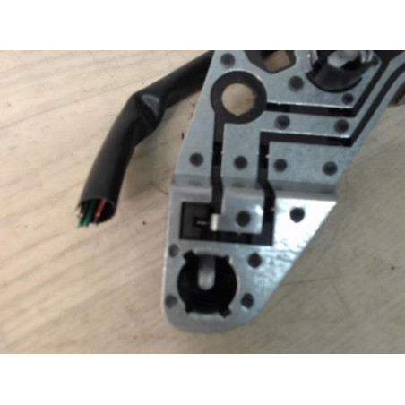 Platine feu arriere gauche TOYOTA AVENSIS 2 PHASE 2 d’occasion