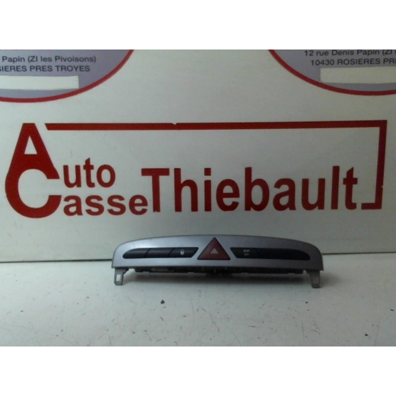 Bouton de warning PEUGEOT 308 d’occasion