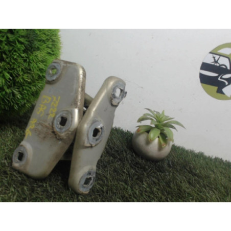 Charniere de porte arriere gauche OPEL VIVARO 1 PHASE 1 d’occasion