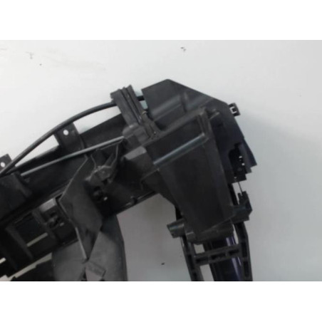 Poignee porte avant gauche FORD C-MAX 1 PHASE 1 d’occasion