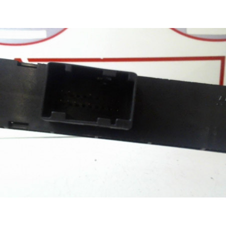 Bouton de warning FIAT PUNTO III GRANDE PUNTO d’occasion