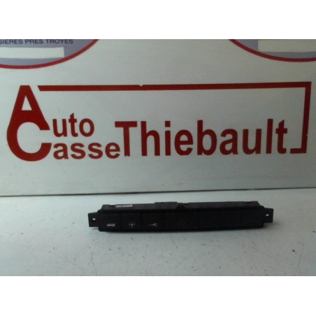 Bouton de warning FIAT PUNTO III GRANDE PUNTO d’occasion