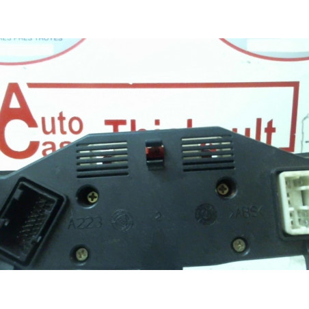 Bouton de warning FIAT PUNTO II PHASE 1 d’occasion