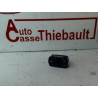 Interrupteur de leve vitre avant gauche OPEL CORSA D 1.4 16 d’occasion