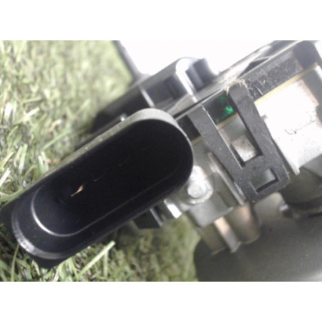 Moteur essuie glace avant PEUGEOT 208 1 PHASE 2 d’occasion