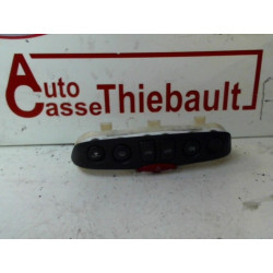 Bouton de warning FIAT PUNTO II PHASE 1 d’occasion