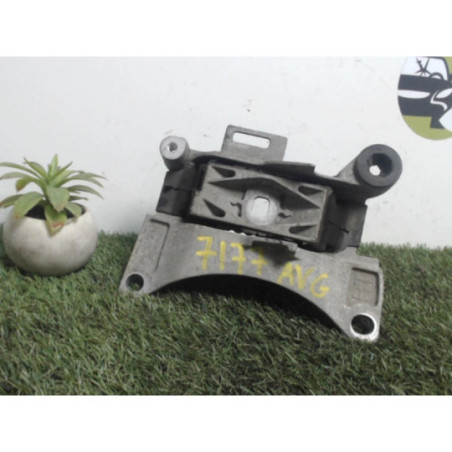 Support moteur gauche RENAULT GRAND SCENIC 3 PHASE 1 d’occasion