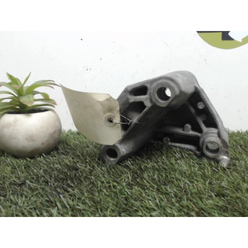 Support moteur RENAULT CLIO 3 PHASE 2 d’occasion