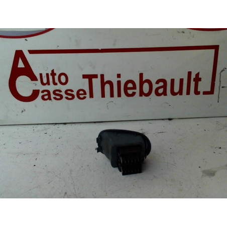 Interrupteur de leve vitre avant gauche RENAULT  d’occasion