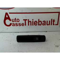 Interrupteur de leve vitre arriere droit RENAULT MEGANE III PHASE 1 d’occasion