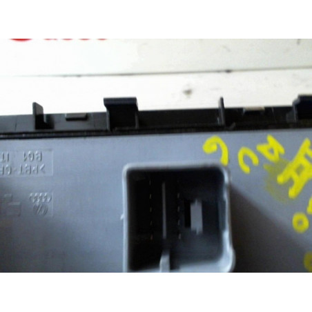 Interrupteur de leve vitre avant gauche SEAT TOLEDO III d’occasion