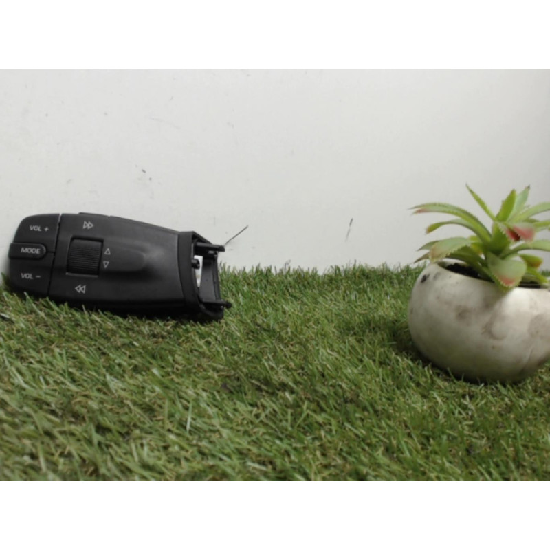 Commodo SEAT IBIZA 4 PHASE 2 d’occasion
