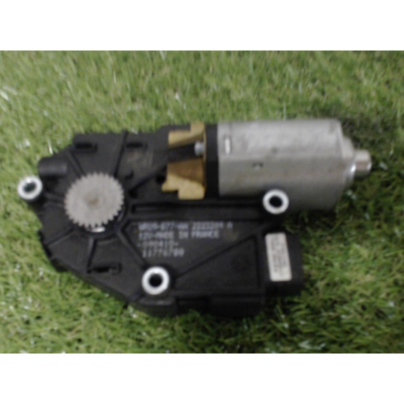 Moteur toit ouvrant PEUGEOT  d’occasion