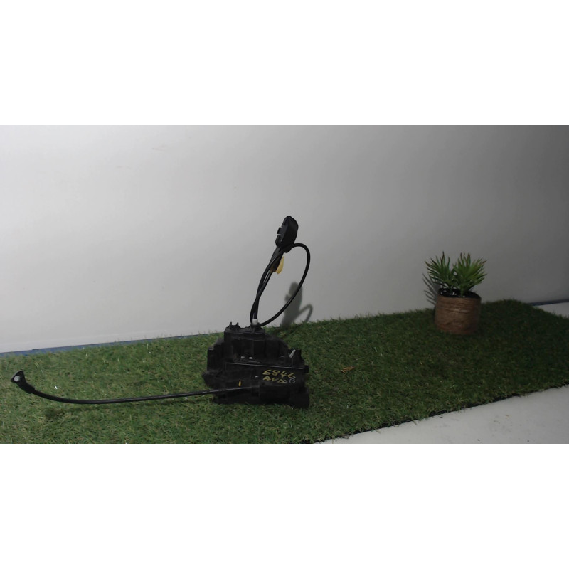 Serrure avant droit OPEL CORSA B PHASE 1 d’occasion