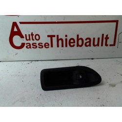 Interrupteur de leve vitre arriere droit RENAULT LAGUNA II PHASE 1 d’occasion