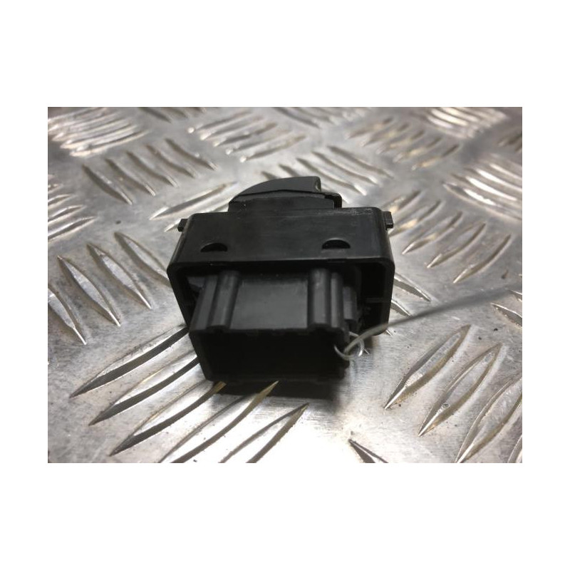 Interrupteur de leve vitre avant droit CITROEN BERLINGO 2 PHASE 3 d’occasion