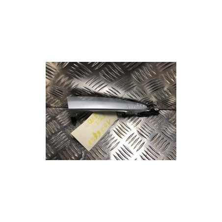 Poignee porte avant droit BMW SERIE 1 F21 PHASE 2 d’occasion