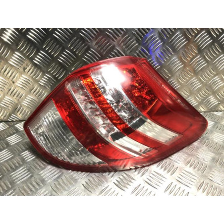 Feu arriere principal droit (feux) TOYOTA RAV4 3 PHASE 2 d’occasion