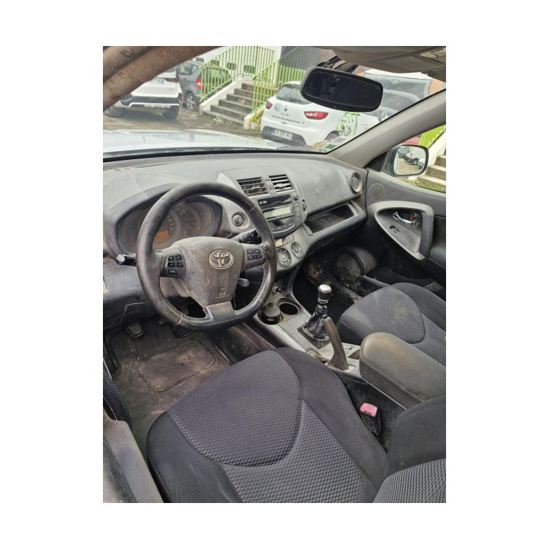 Poignee de maintien avant gauche TOYOTA RAV4 3 PHASE 2 d’occasion