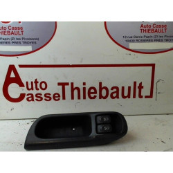Interrupteur de leve vitre avant gauche RENAULT SCENIC I PHASE 2 d’occasion