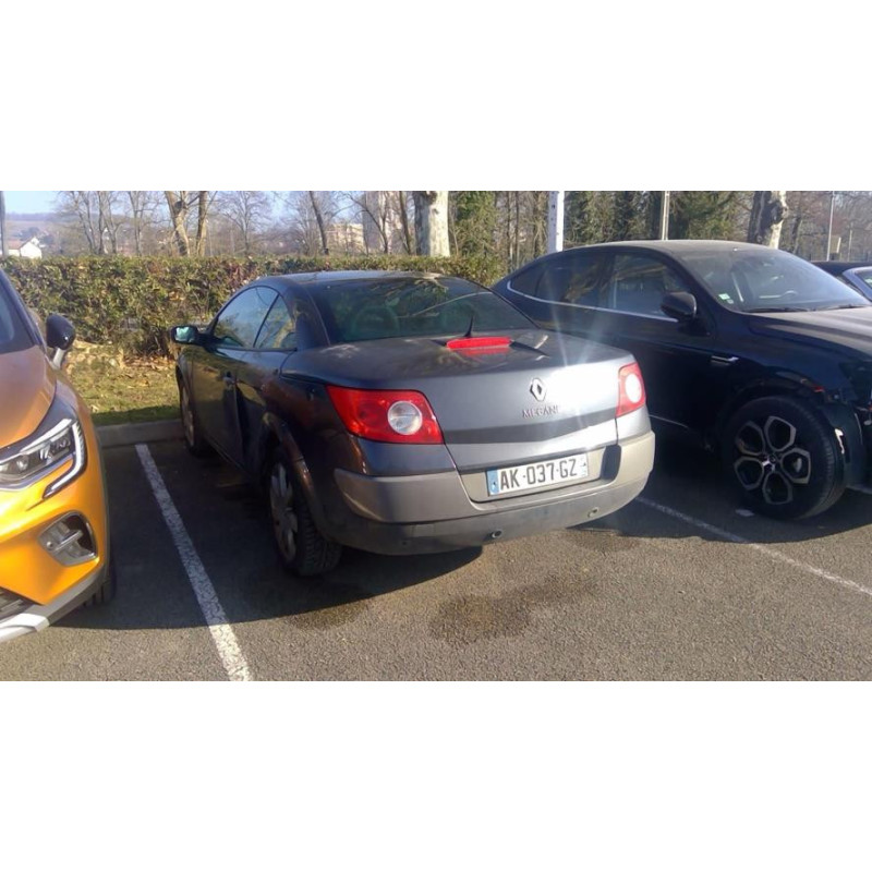 Platine feu arriere gauche RENAULT MEGANE 2 PHASE 2 CABRIOLET d’occasion