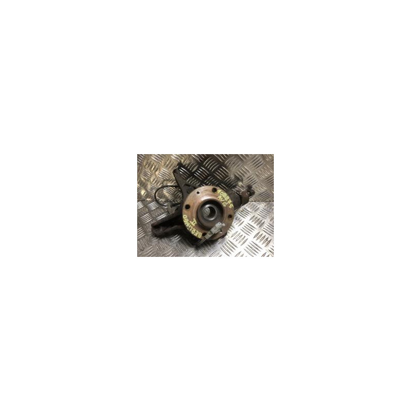 Fusee avant gauche CITROEN BERLINGO 2 PHASE 3 d’occasion