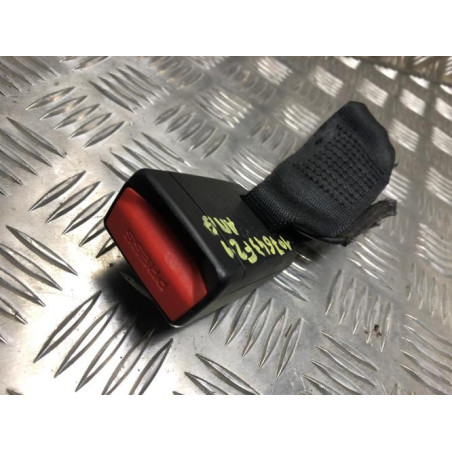 Attache ceinture arriere gauche BMW SERIE 1 F21 PHASE 2 d’occasion
